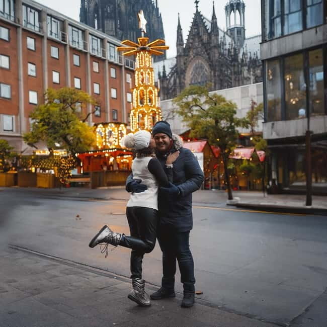 Photo shoot at the Cologne Christmas market with a local photographer - FAQs