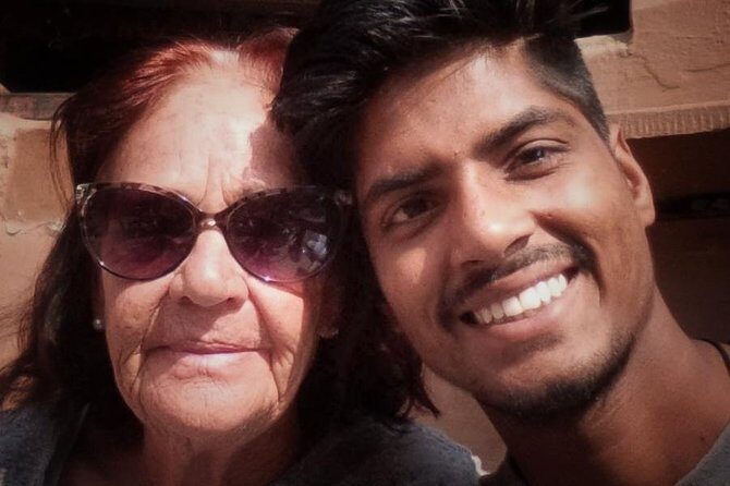 Photo Tour In Holy Varanasi - Practical Details and Tips