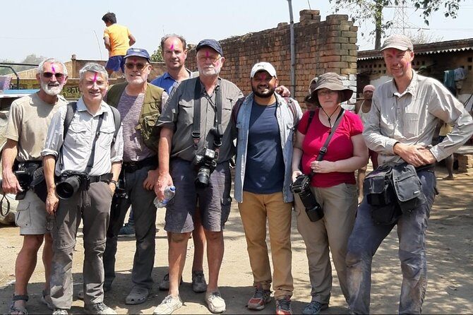 Photography Fixer and Guide in the Most Colorful Holy City - Key Points