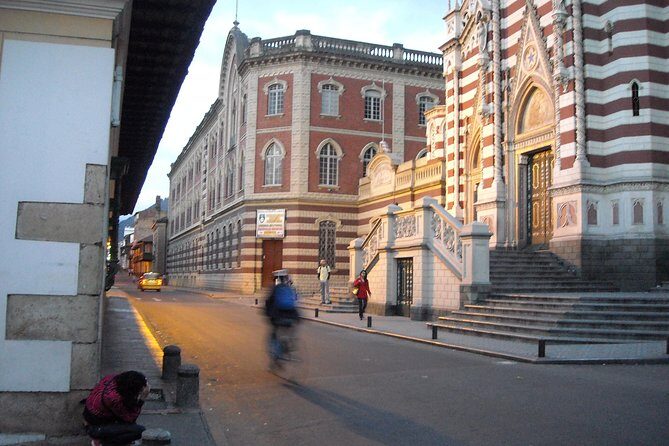 Photography in Bogotá Private Tour. (6 Hrs.) - The Sum Up