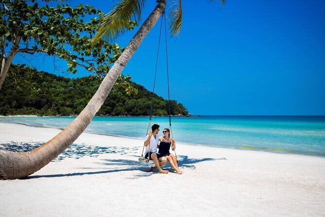 Phu Quoc: Snorkeling and Island Hopping By Speedboat with Lunch - The weather and safety considerations