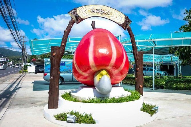 Phuket Customized Sightseeing Tour - An In-Depth Look at Phuket’s Cultural Gems