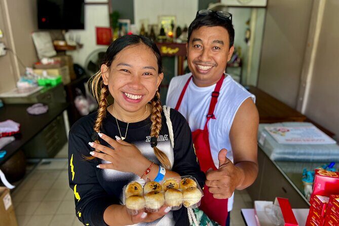 Phuket Old Town Food Tour with 10+ Locals' Favorites Tastings - A Flavorful Journey Through Phuket Old Town