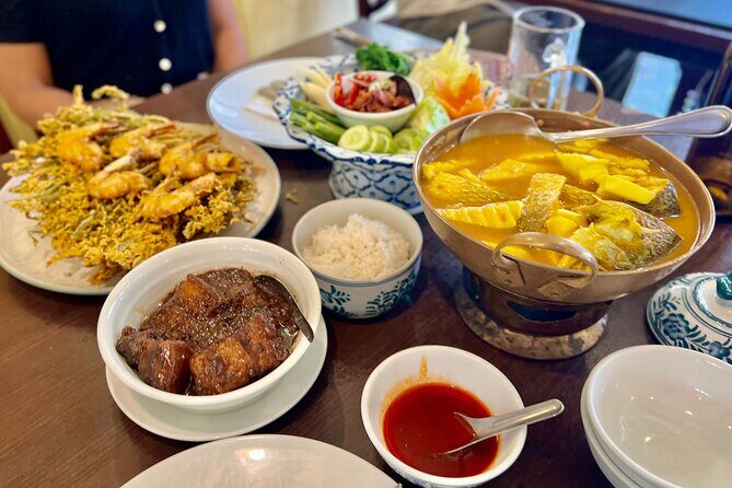 Phuket Old Town Food Tour with 10+ Locals' Favorites Tastings - Tastings Along Thalang Road