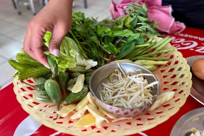 Phuket Old Town Food Tour with 10+ Locals' Favorites Tastings - Visiting the Historic and Cultural Sites