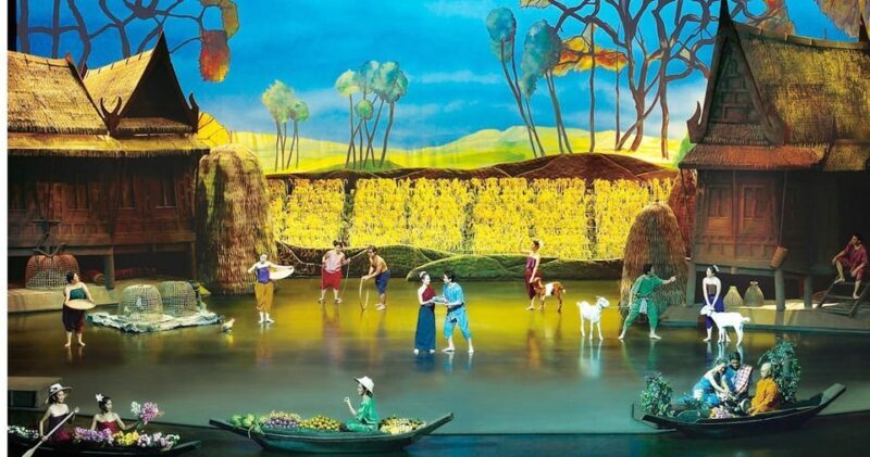 Phuket: Siam Niramit Ticket with Round Transfer and Dinner - Who Should Consider This Tour?