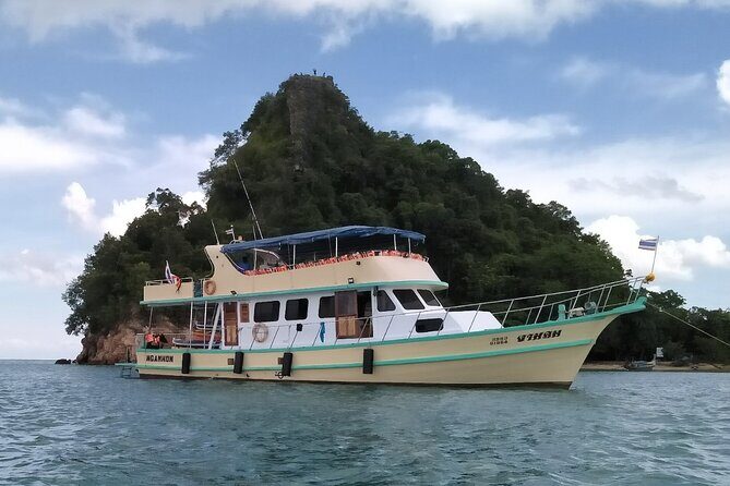 Phuket Sunset Big Boat Trip To Phang Nga Bay & James Bond Island - Exploring Phang Nga Bay: What You Can Expect