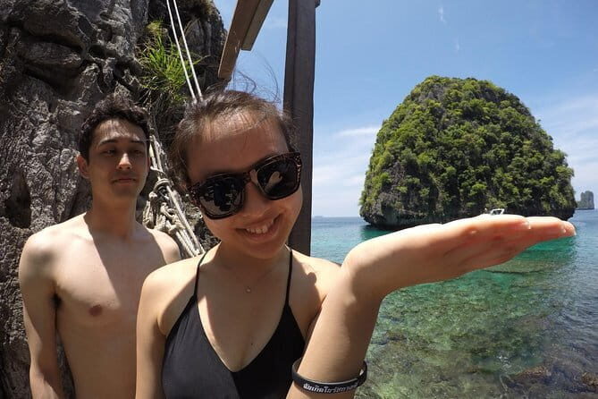Phuket to Phi Phi Islands: Daytime Discovery Tour - Key Points