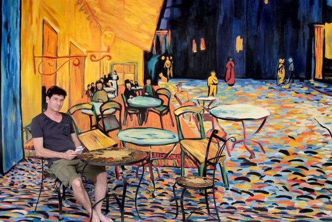 Phuket Trick eye Museum Admission Ticket with Private Transfers - A Colorful Escape from the Beach: Visiting Phuket Trickeye Museum with Private Transfers