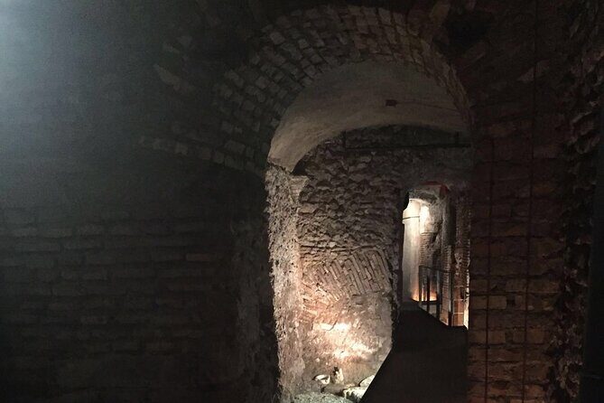 Piazza Navona Underground: Stadium of Domitian EXCLUSIVE TOUR - LIMITED ENTRANCE - The Itinerary: What to Expect