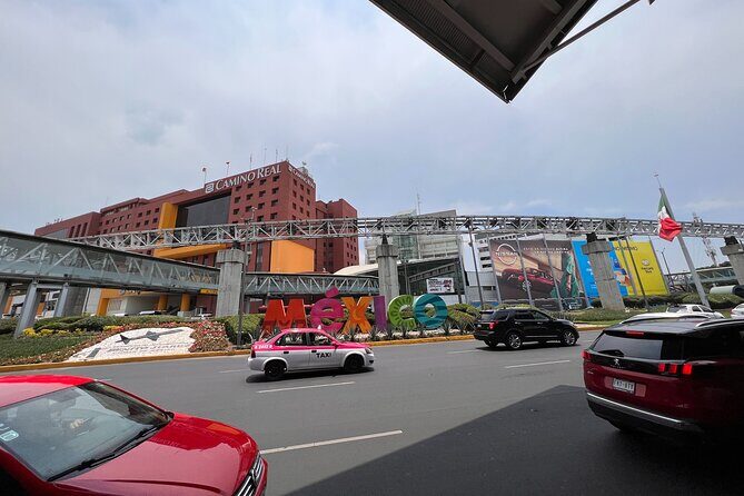 Pick-up or Drop-off in Mexico's International Airport - The Practical Side: Timing and Logistics