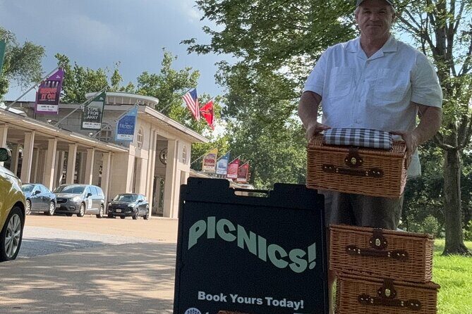 Picnic for 2-3 in Forest Park: 3-4 Restaurants in Every Basket! - Key Points