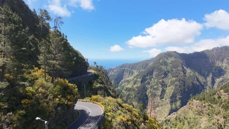 Pico Arieiro, Santana, São Lourenço & more  Full Day+PickUp - Key Points