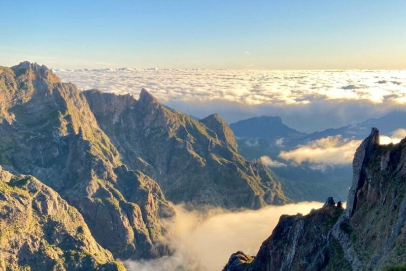 Pico Do Arieiro Pico Ruivo Sunrise or Morning Hike Transfers - Experience the Magic of Madeira’s Mountains with the Pico Do Arieiro Pico Ruivo Sunrise or Morning Hike Transfers