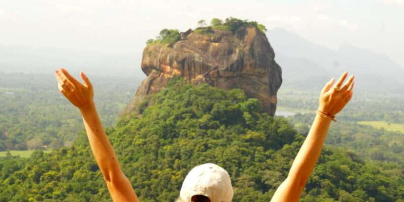 Pidurangala Rock: Sunrise/Sunset Picnic Hike - Pidurangala Rock: Sunrise/Sunset Picnic Hike