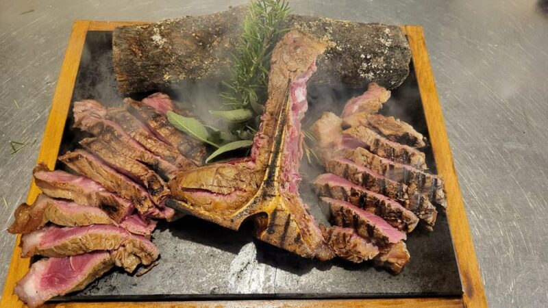 Pienza: Typical Gourmet Lunch at Ancient Tuscan Farmhouse - The Overall Experience: What Travelers Say