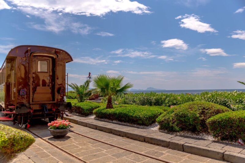 Pietrarsa Railway Museum Guided Tour & Transfer - Exploring the Pietrarsa Railway Museum Guided Tour & Transfer