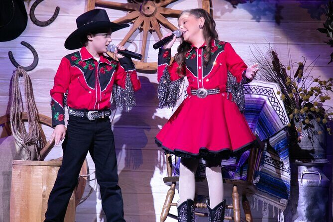 Pigeon Forge: Country Tonite Show Admission Ticket - An In-Depth Look at the Country Tonite Show