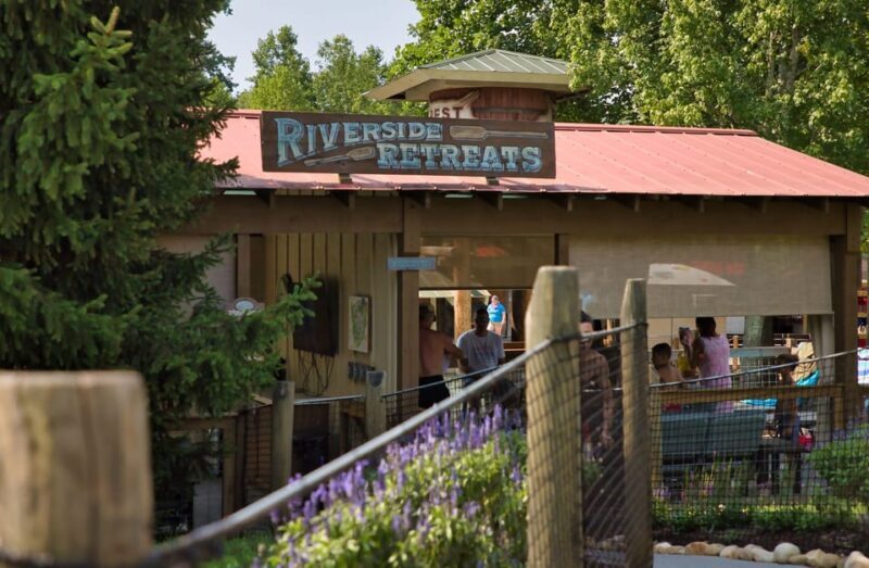 Pigeon Forge: Dollywood's Splash Country Entry Ticket - Tips for Success