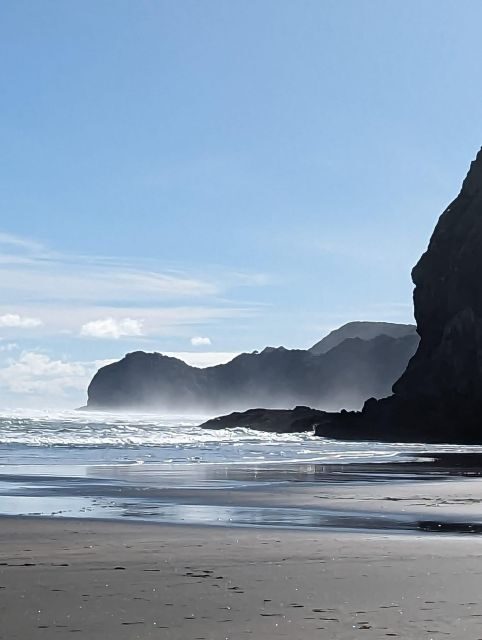 Piha & Karekare - Out of Auckland Private Tour - Discover the Untamed Beauty of Auckland’s West Coast with a Private Tour