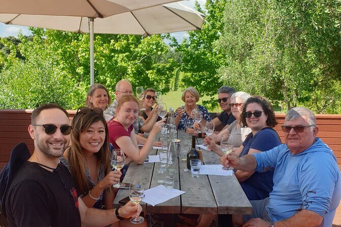 Piha Waitakere Rainforest Wine Tour from Auckland - Discover the Beauty of Auckland’s West Coast with the Piha Waitakere Rainforest Wine Tour