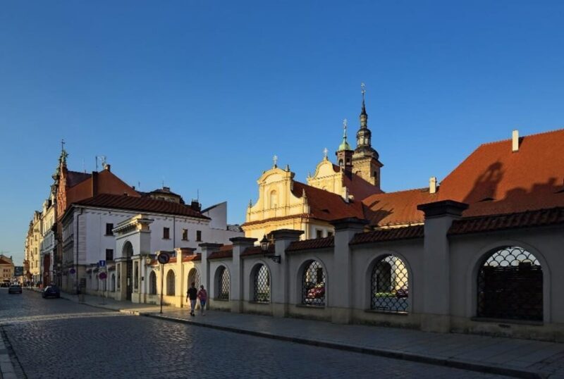 Pilsen: Old Town Guided Walking Tour - Key Points