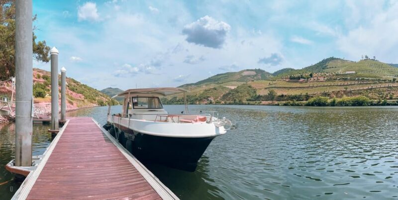 Pinhão: 1 Hour SUNSET Cruise with Sparkling Wine - Pinhão: 1 Hour Sunset Cruise with Sparkling Wine — A Scenic, Intimate Douro Experience