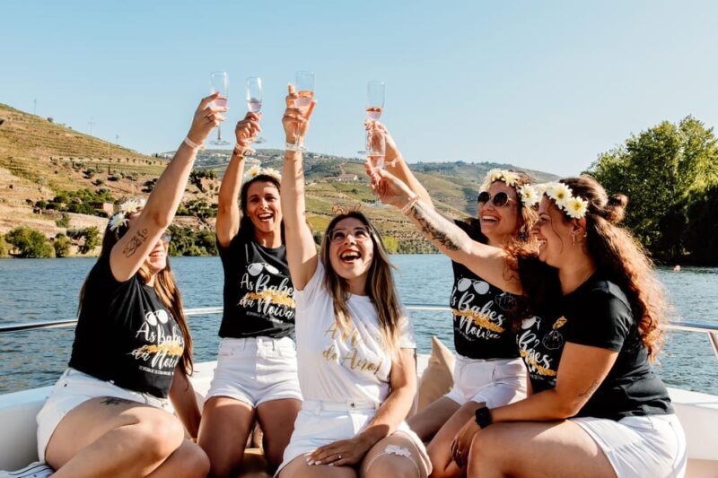 Pinhão: 1 Hour SUNSET Cruise with Sparkling Wine - Scenic Highlights on the Water