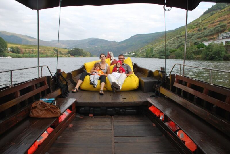 Pinhão: Private Rabelo Boat Tour along the River Douro - Key Points