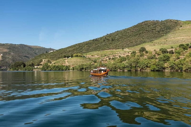 Pinhão: Rabelo Boat Cruise with a Port Tasting at a Winery - Practical Details and Tips