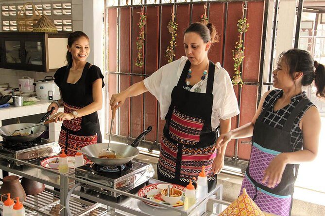 Pink Chili - Thai Cooking Class and Market Tour in Bangkok - A Deep Dive into the Pink Chili Experience