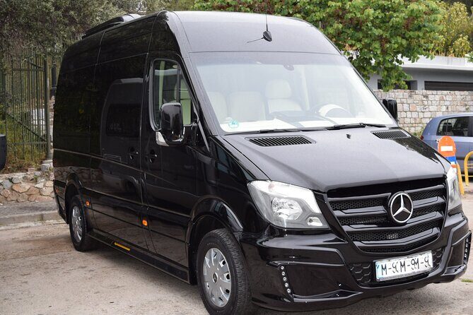Piraeus Port and Athens Center Private Transfer (up to 11 people) - In-Depth Look at This Private Transfer