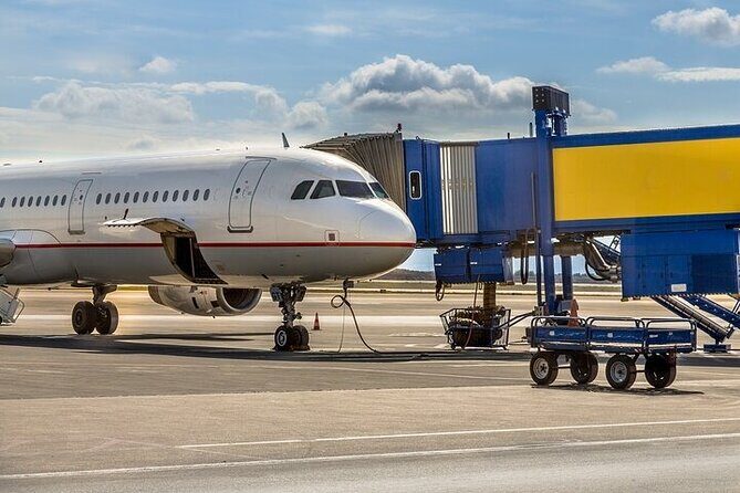 Piraeus port/hotels to Athens airport Private departure transfer - Key Points