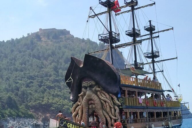 Pirate Boat Tour With Foam Party in Alanya - A Deep Dive into the Pirate Boat Experience in Alanya