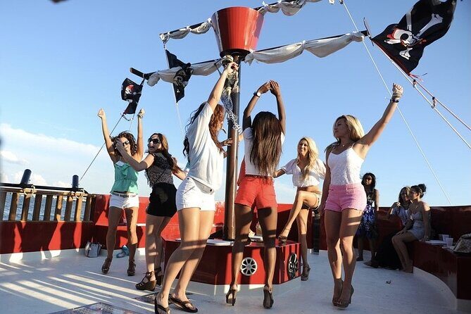 Pirate Ship Party Cruise along Potomac River - The Pirate Ship Party Cruise: A Detailed Review