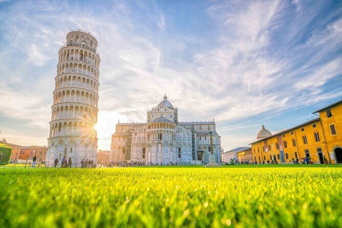 Pisa and the Leaning Tower Afternoon Tour from Florence - Return to Florence