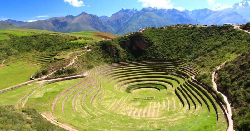 Pisaq and Ollantaytambo + Machu Picchu - Exploring the Sacred Valley and Machu Picchu: A Practical 2-Day Adventure
