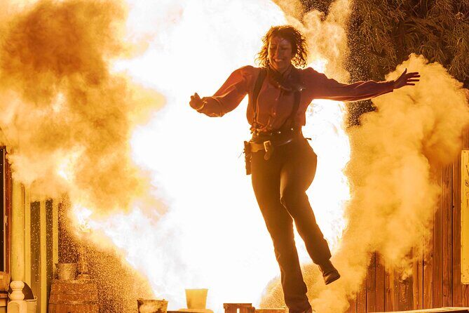 Pistoleros Wolfman Halloween Stunt Show - A Closer Look at the Pistoleros Wolfman Halloween Stunt Show