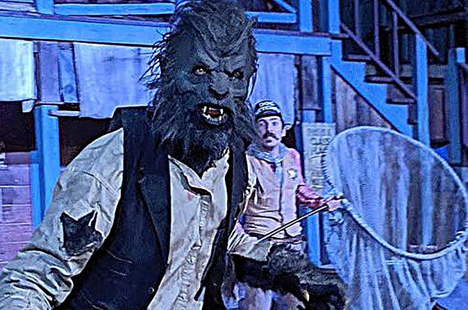Pistoleros Wolfman Halloween Stunt Show - FAQ