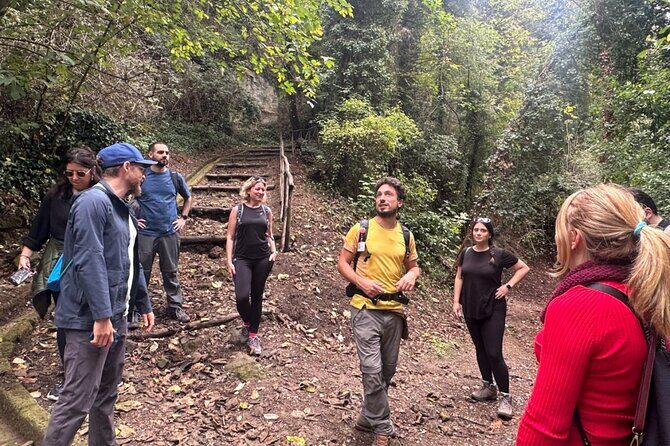 Pitigliano in the footstep of the Etruscan: Hike and wine tasting - A Closer Look: The Experience