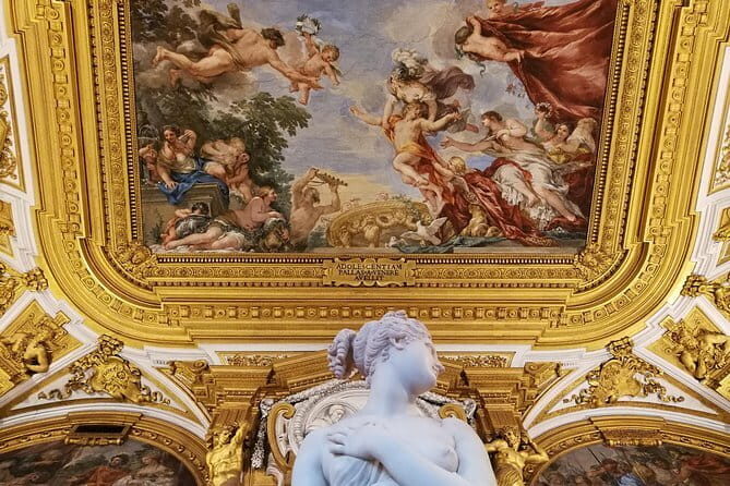 Pitti Palace, Palatina Gallery and the Medici: Arts and Power in Florence. - A Closer Look: The Pitti Palace and Its Artful Secrets