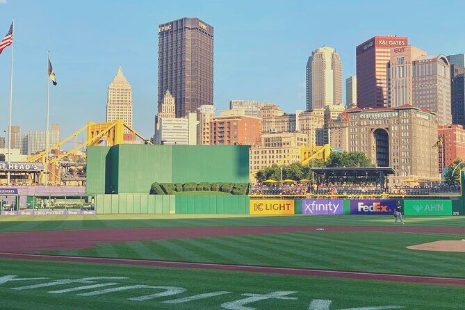 Pittsburgh Pirates Baseball Game Ticket at PNC Park - The Setting and Atmosphere of PNC Park