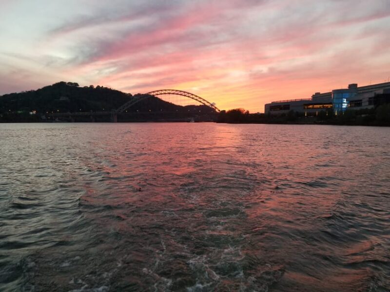 Pittsburgh: Private Yacht River Cruise with Captain and BYOB - FAQ