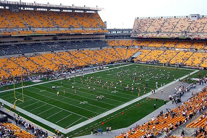 Pittsburgh Steelers Football Game at Acrisure Stadium - In-Depth Review of the Steelers Game Experience