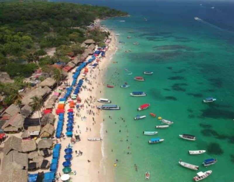 Playa Blanca: La Cabaña de Gerónimo Beach Glamping Day Pass - Who Should Consider This Tour?