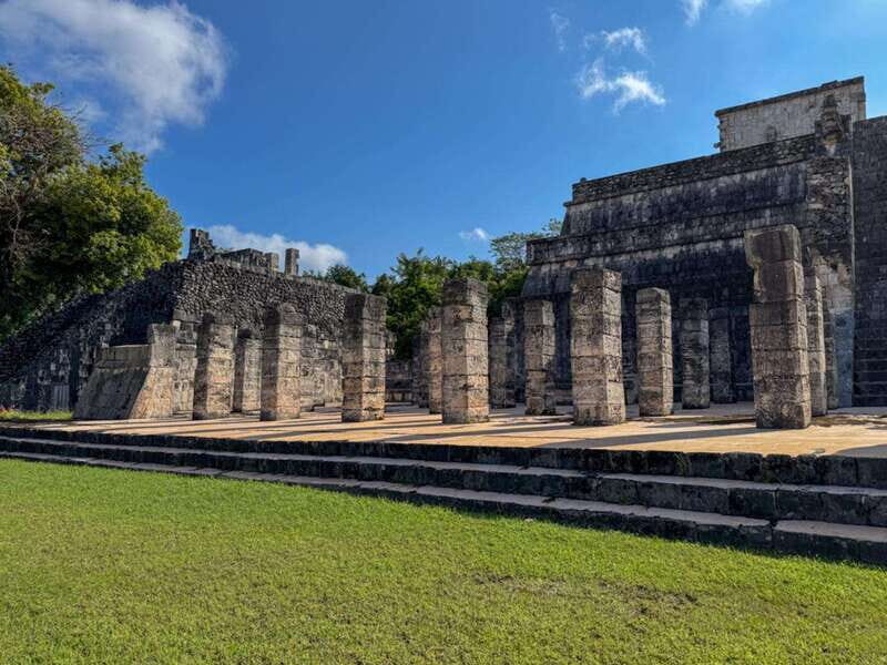 Playa del Carmen: Chichen Itza, Valladolid, Cenote & Buffet - Guided Tours and Insights