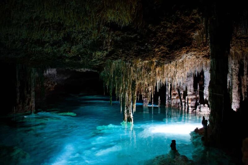 Playa del Carmen: Río Secreto Cave Tour with Buffet - Key Points