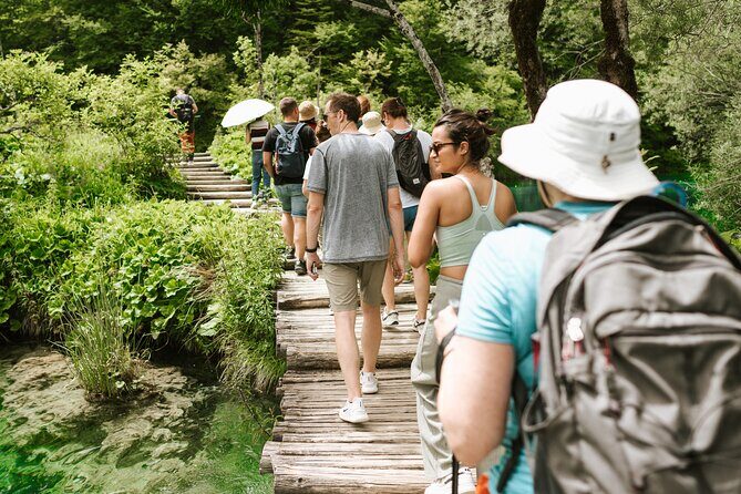 Plitvice Lakes and Rastoke Tour w/ ticket (ENG/ESP) - Lake Kozjak and Lunch Break
