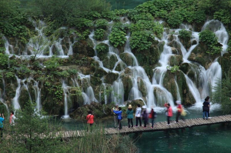 Plitvice Lakes National Park: Day Trip from Omi - Highlights of the Tour