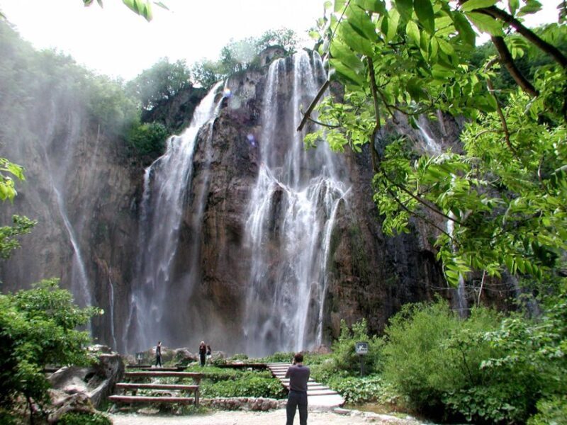 Plitvice Lakes National Park: Day Trip from Omi - Authentic Insights from Travelers